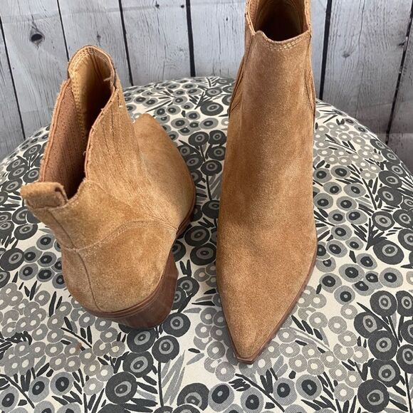 MARC FISHER Gadri Pointed Suede Booties Natural Tan Womens Size 10 - Picture 7 of 8